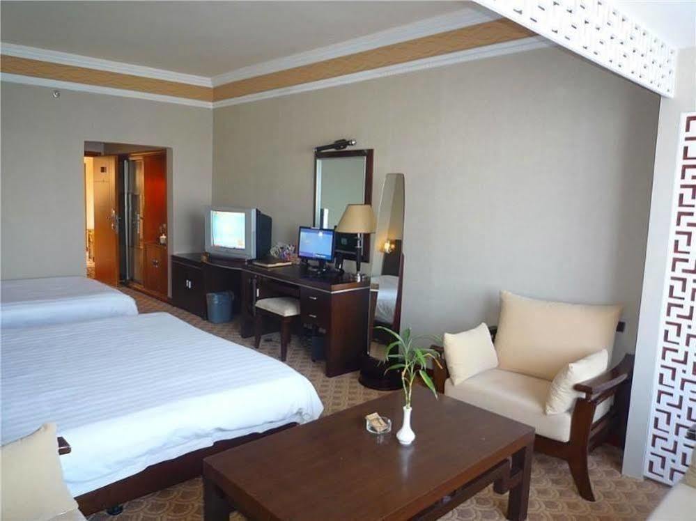 Guilin Lifeng Hotel エクステリア 写真