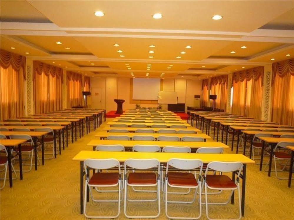 Guilin Lifeng Hotel エクステリア 写真
